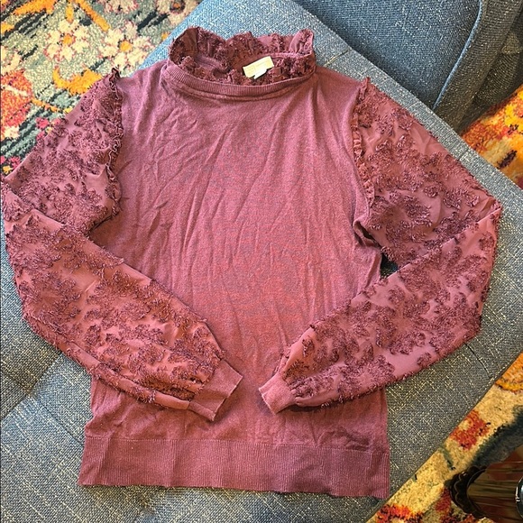 14th & Union Sweaters - Lace Sleeve Maroon Top